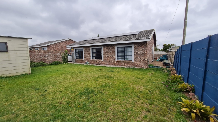 6 Bedroom Property for Sale in Dana Bay Western Cape